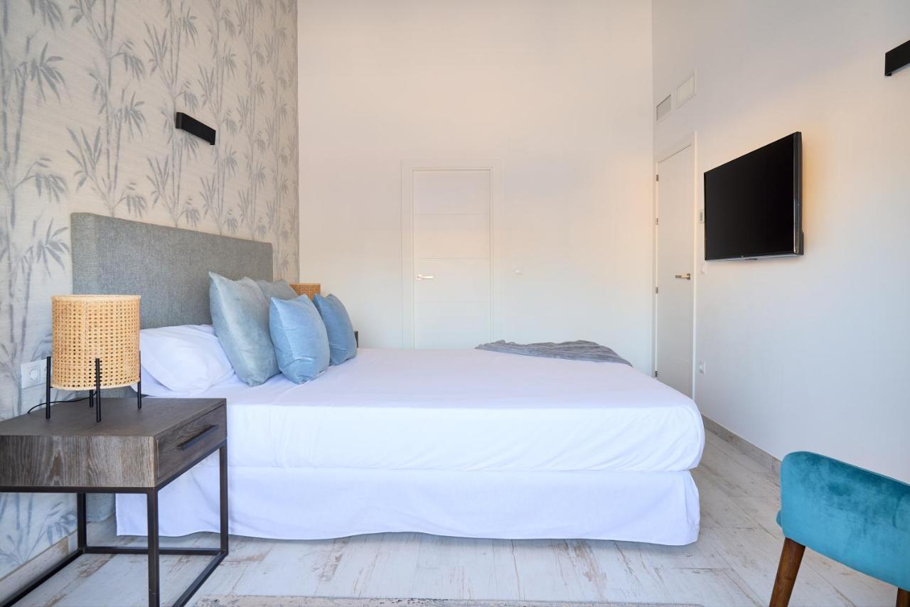 Weforyou Ola Puerto Marina Apartment เบนัลมาเดนา ภายนอก รูปภาพ