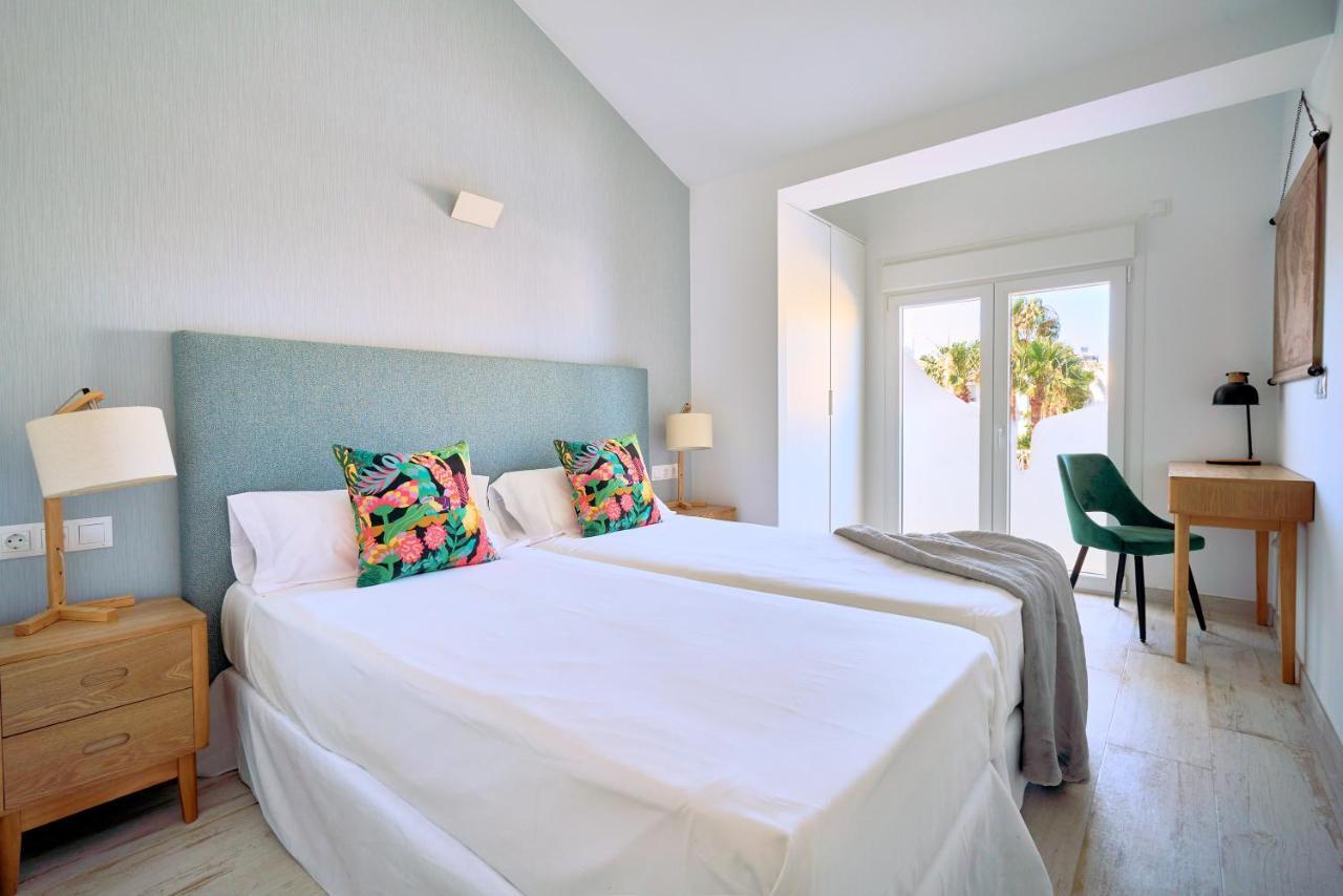 Weforyou Ola Puerto Marina Apartment เบนัลมาเดนา ภายนอก รูปภาพ