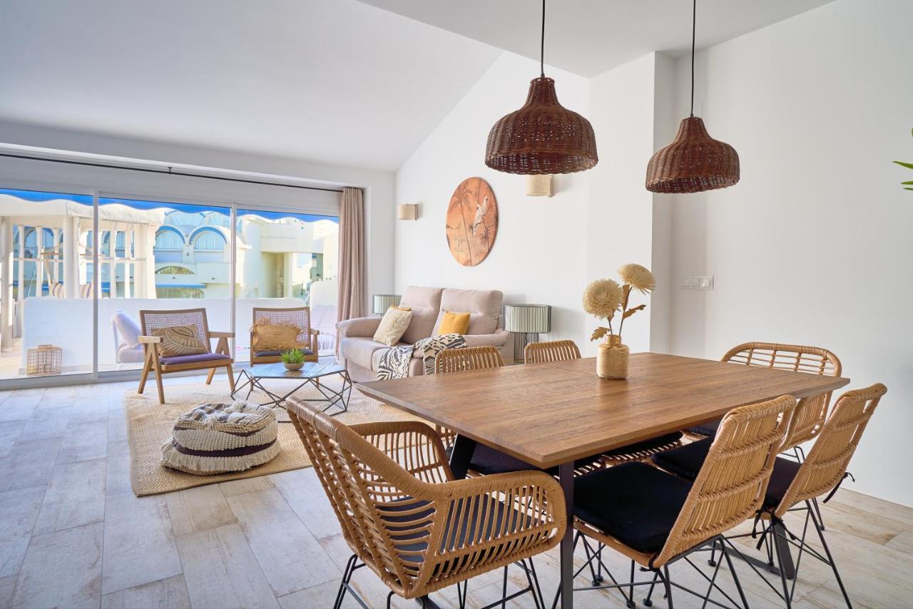 Weforyou Ola Puerto Marina Apartment เบนัลมาเดนา ภายนอก รูปภาพ